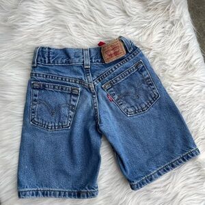 Vintage Levi’s shorts